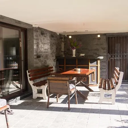 Eterna Villa